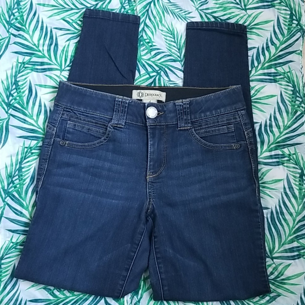 Democracy Ab Tech Jeans In Size 4
